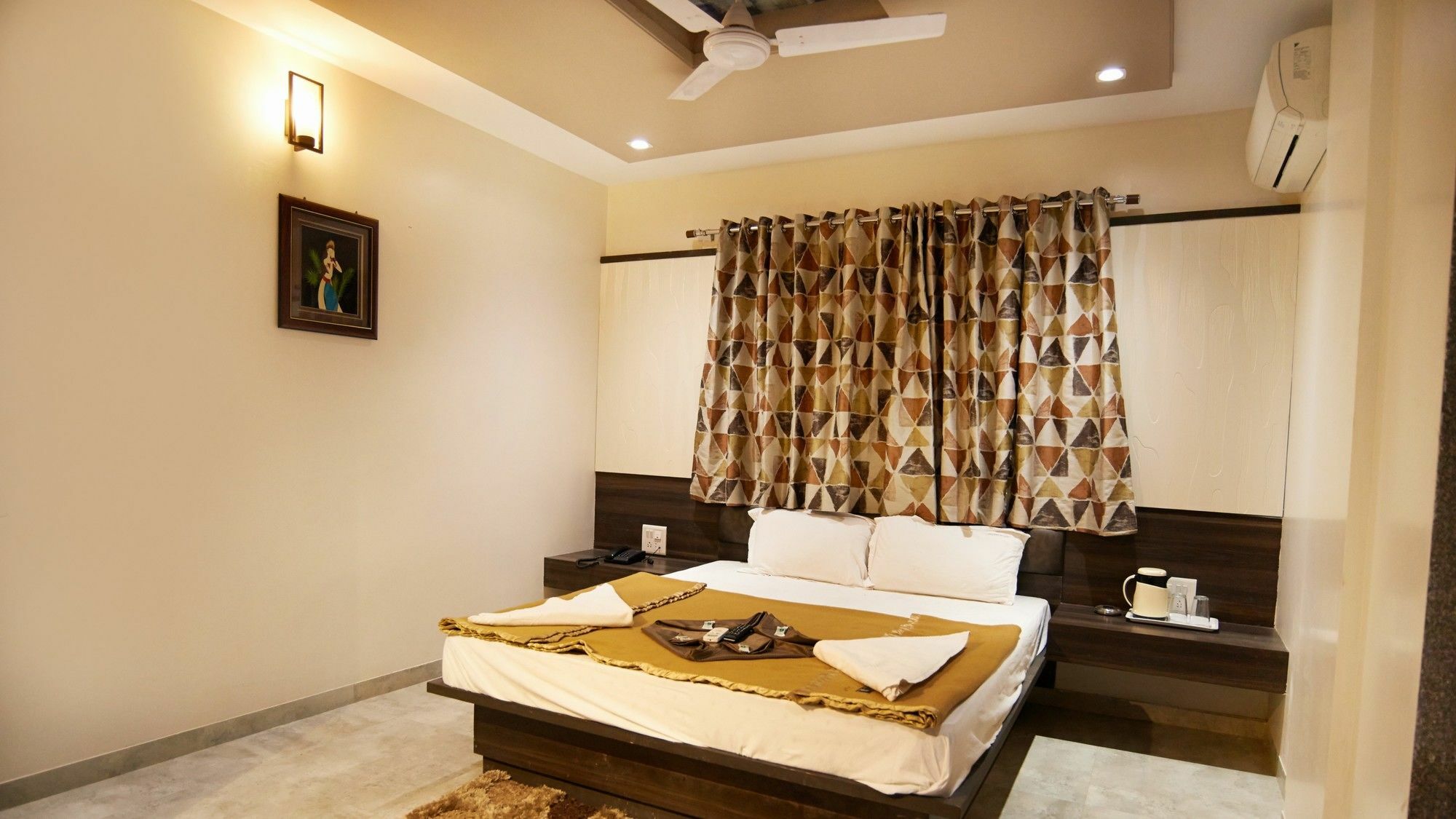 Hotel Sai Suraj Park Shirdi Exterior foto