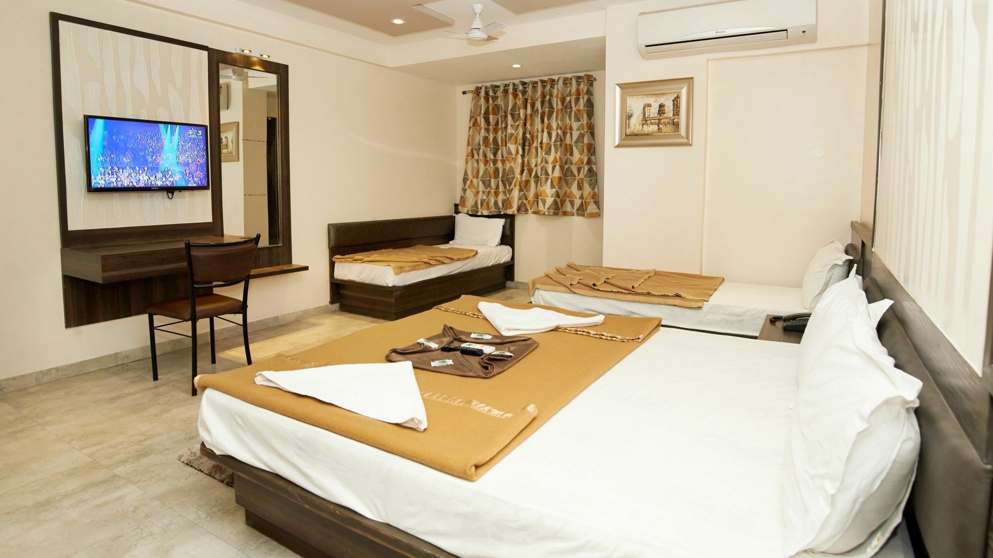 Hotel Sai Suraj Park Shirdi Exterior foto