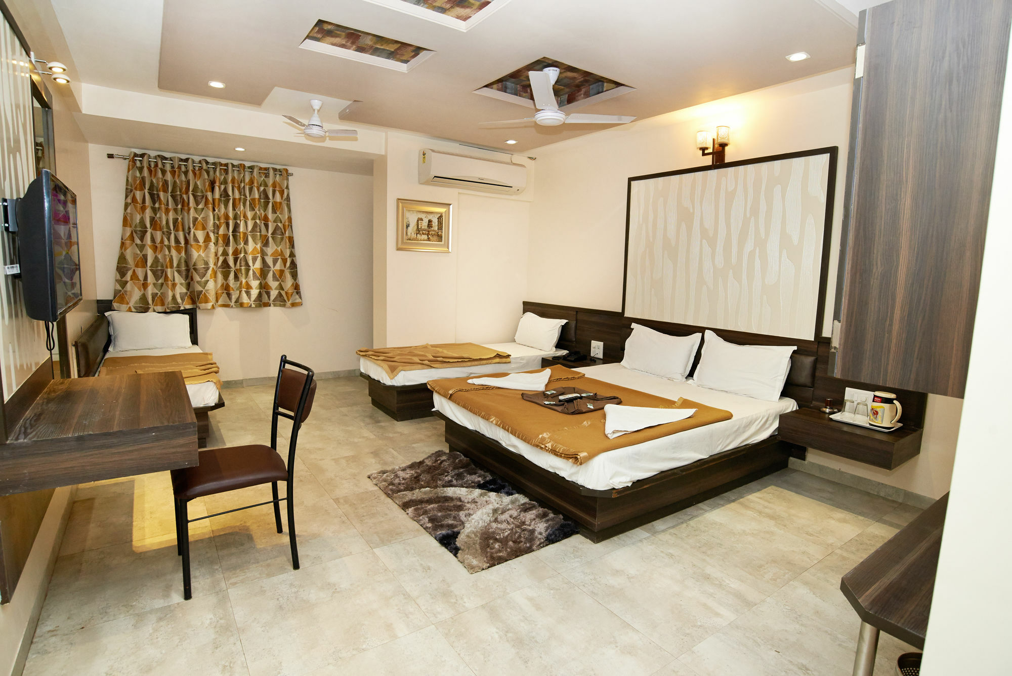 Hotel Sai Suraj Park Shirdi Exterior foto