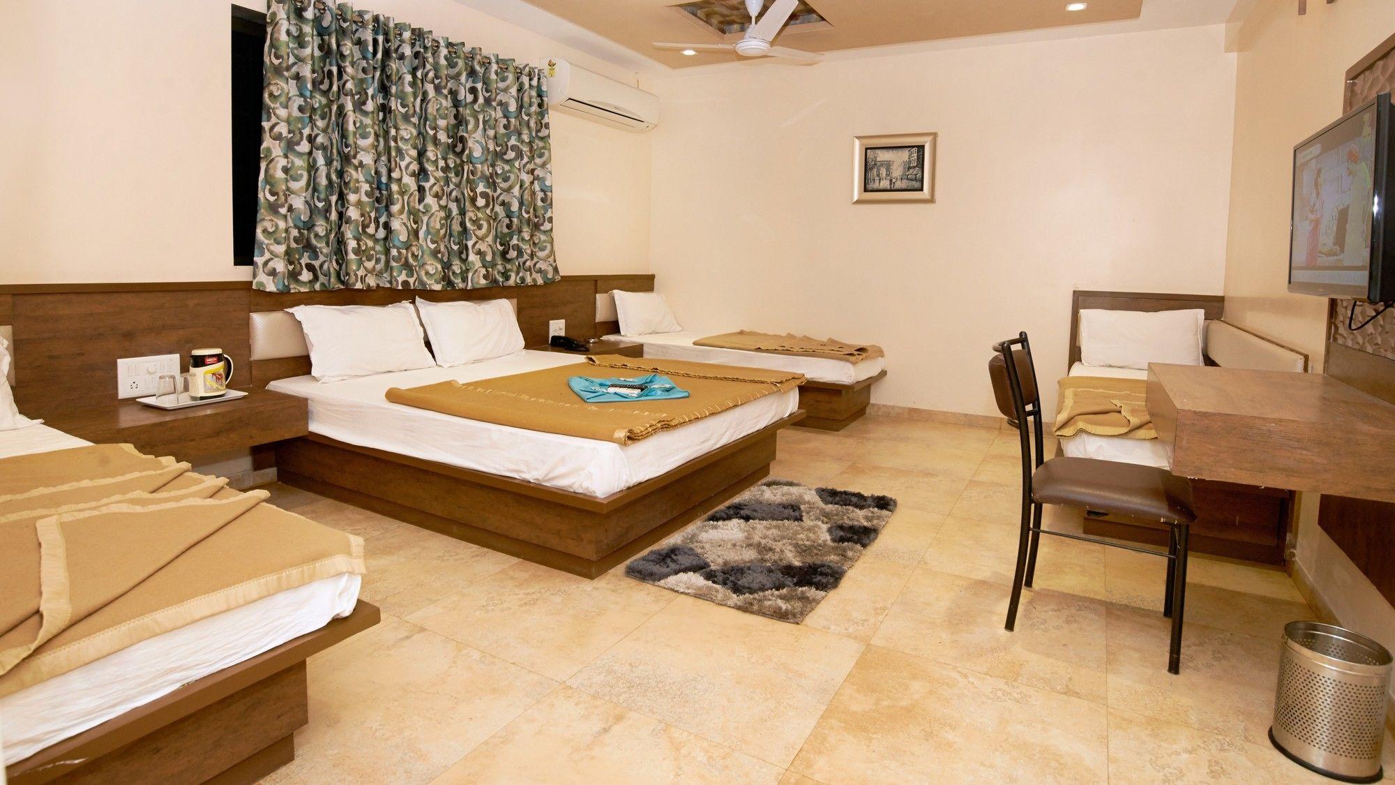 Hotel Sai Suraj Park Shirdi Exterior foto